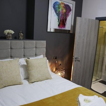 Park City Suites Hotel Manchester Eksteriør bilde