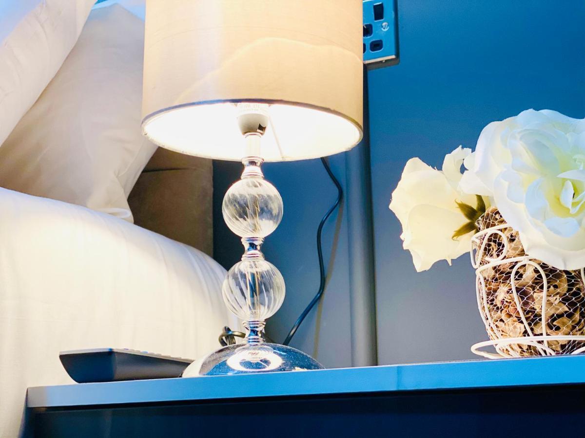 Park City Suites Hotel Manchester Eksteriør bilde