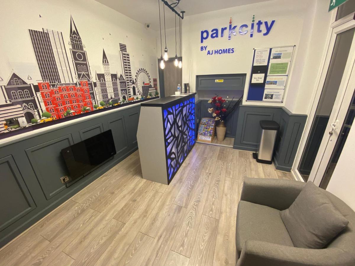 Park City Suites Hotel Manchester Eksteriør bilde
