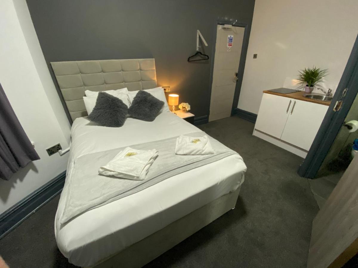 Park City Suites Hotel Manchester Eksteriør bilde
